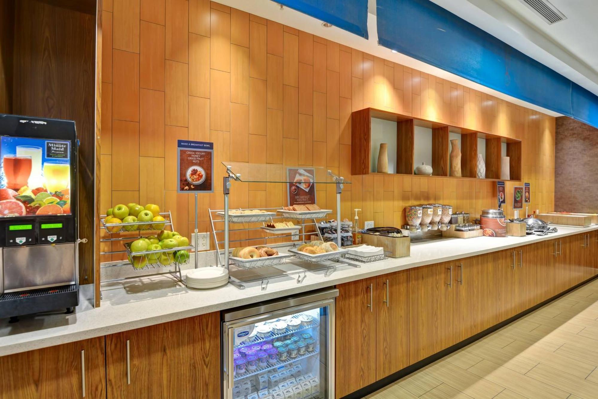 Springhill Suites Cincinnati Airport South Флоренция Экстерьер фото